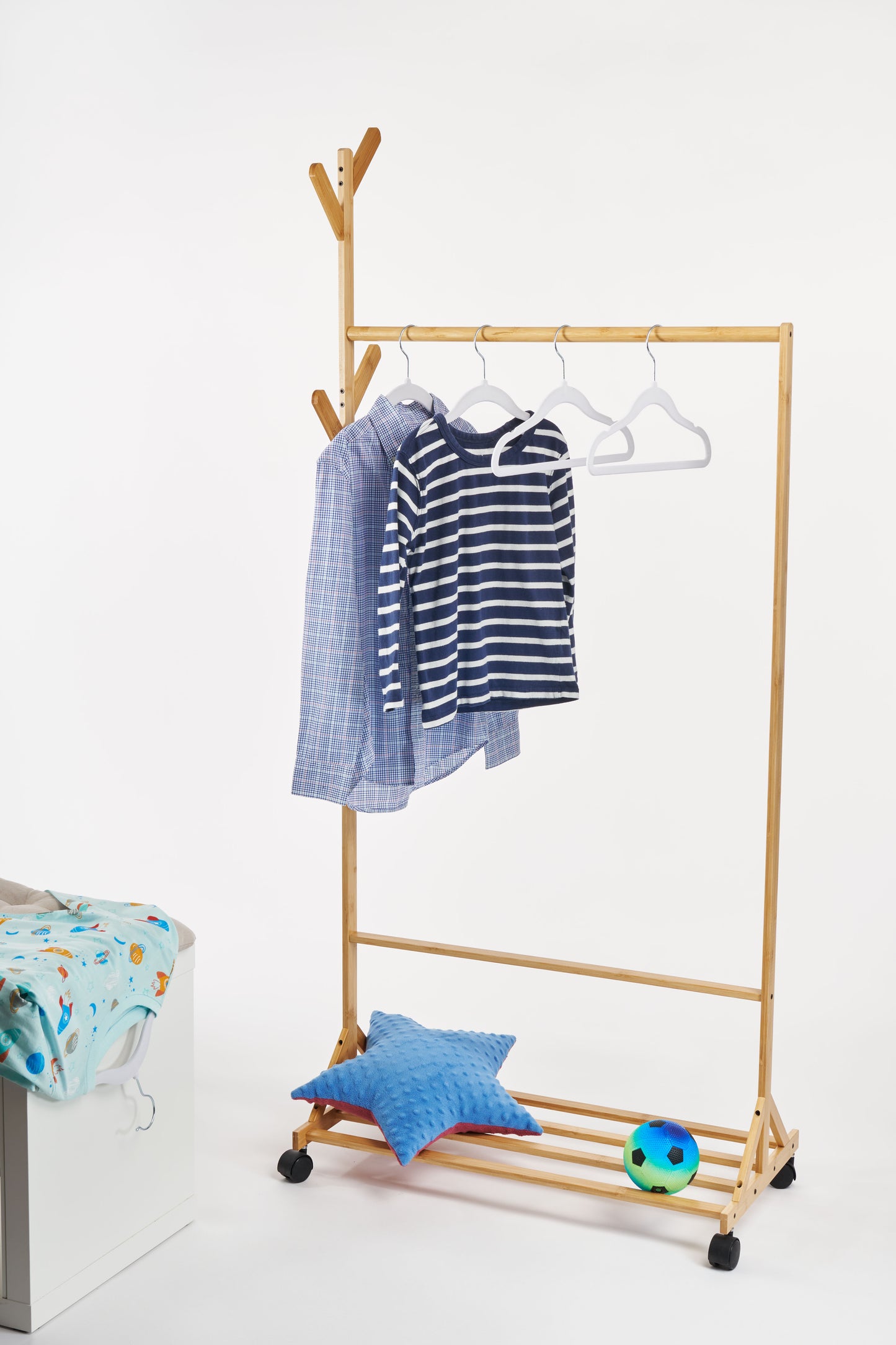 DE Velvet white children's hangers 30