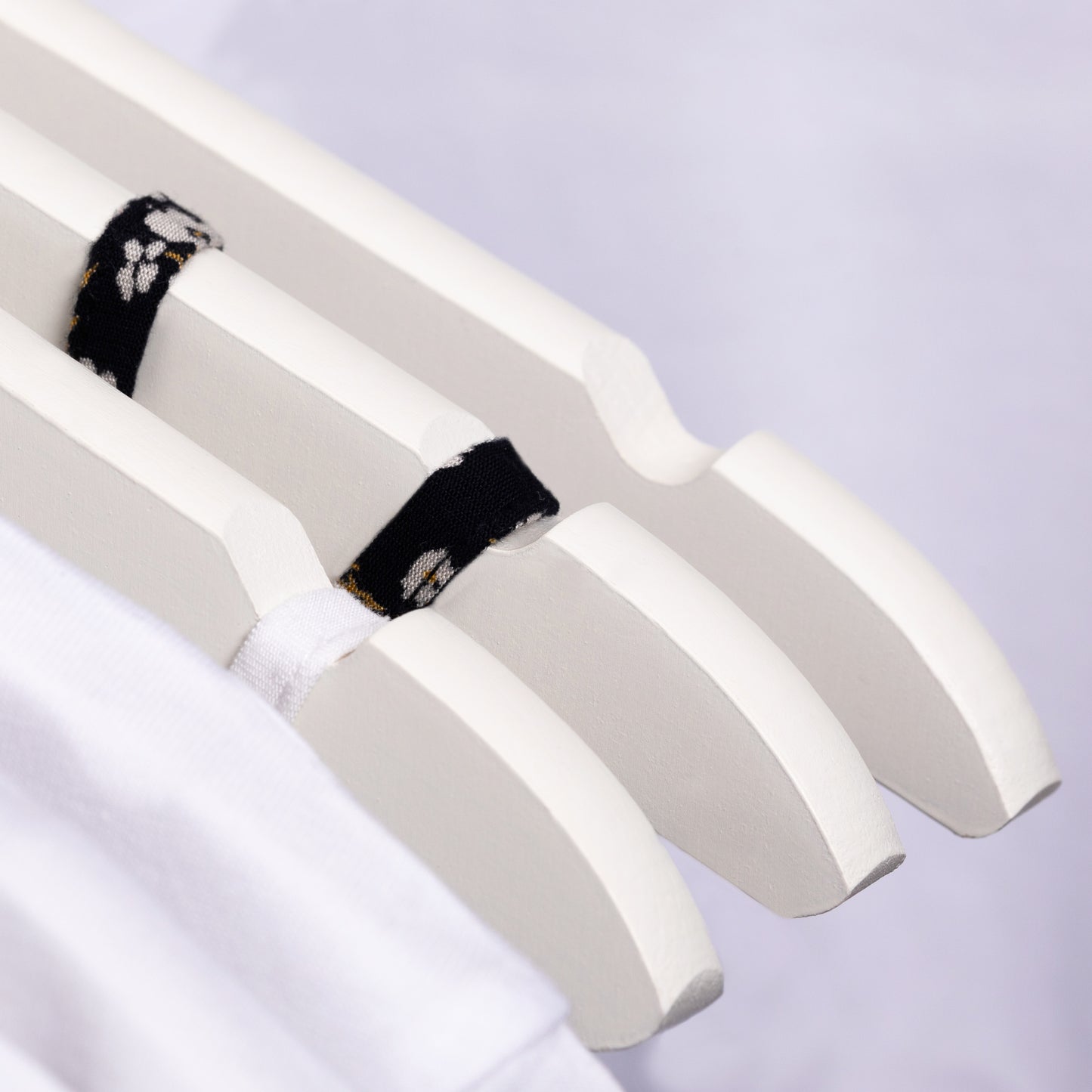 DE - OGIVO Kleiderbügel Holz