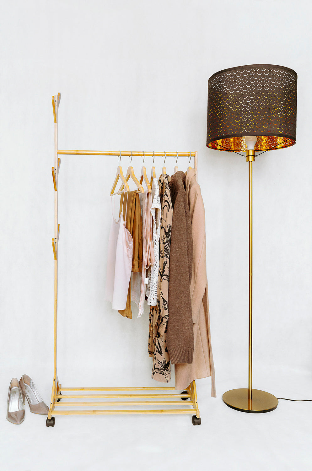 DE - OGIVO Kleiderbügel Holz