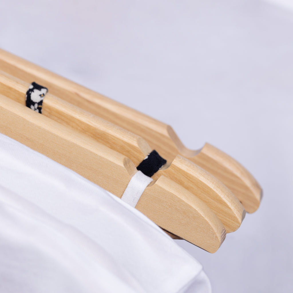 PL Wooden natural hangers 10
